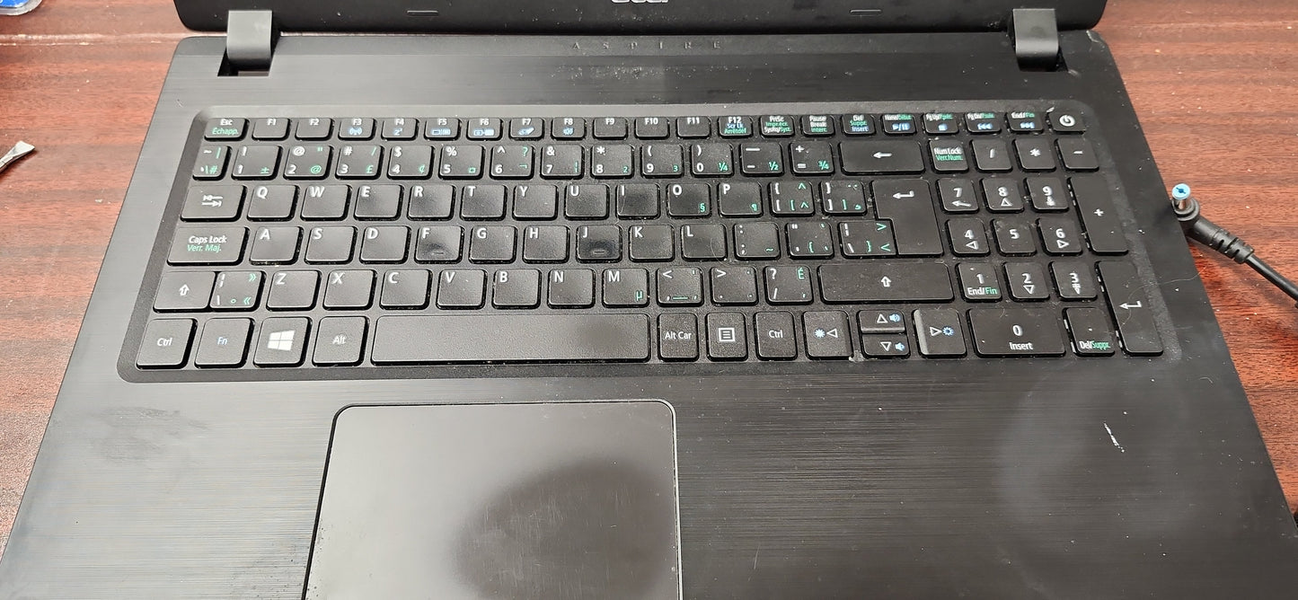 *ACER ASPIRE 3 A315-21 AMD A4 9200 RADEON 4 COMPUTE CORE